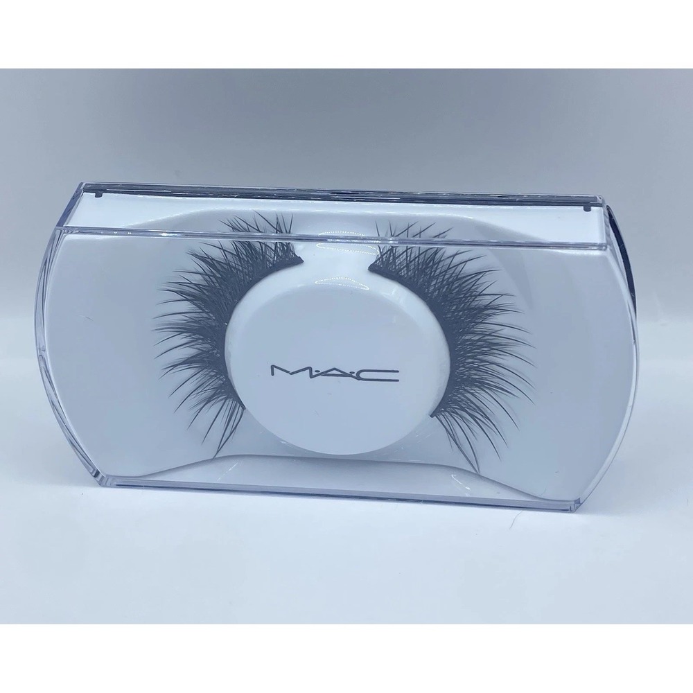 MAC COSMETICS #70 False Eyelashes New‎